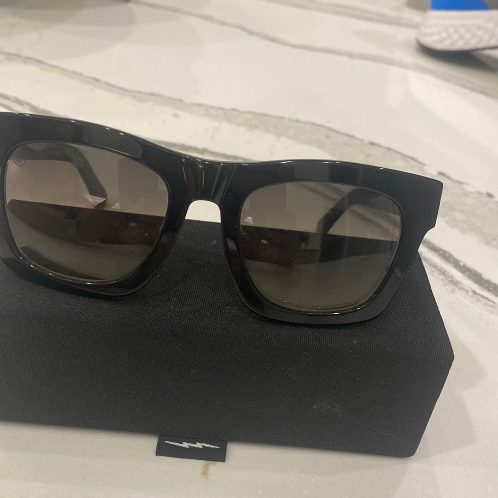 Electric crasher black sunglasses